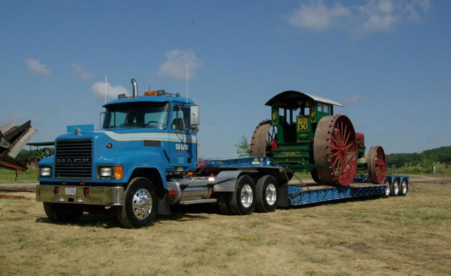 lowboy 104
